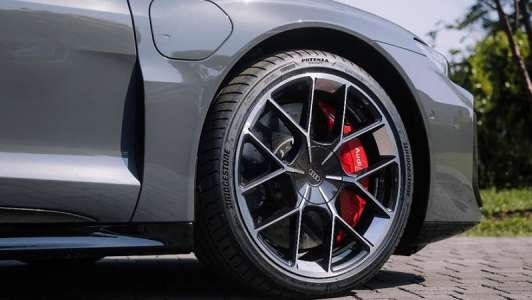 Bridgestone омологирует шины Potenza Sport A для новых электрокаров Audi e-tron GT