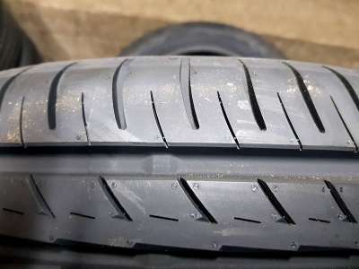 Yokohama BluEarth AE51A 245/45 R17 99W