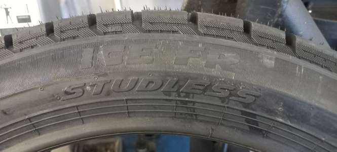 Formula (Pirelli) Ice Friction 215/45 R17 91T