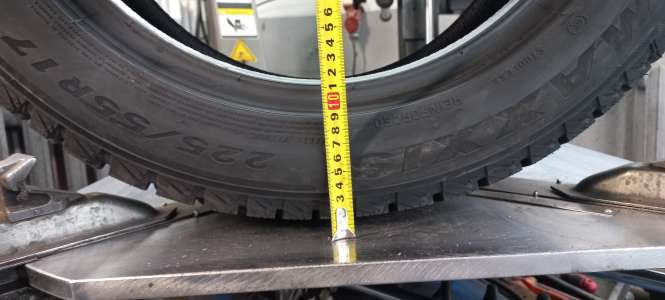 Maxxis Premitra Ice SP5 225/55 R17 101T