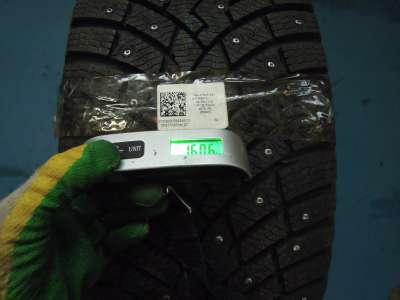 Pirelli Scorpion Ice Zero 2 275/45 R21 110H