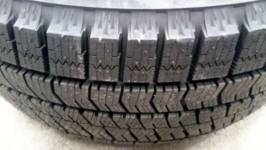 Bridgestone Blizzak Ice 225/45 R18 95S (уценка)