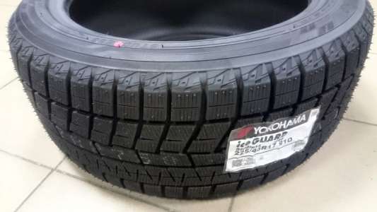 Yokohama Ice Guard IG60 235/40 R19 92Q