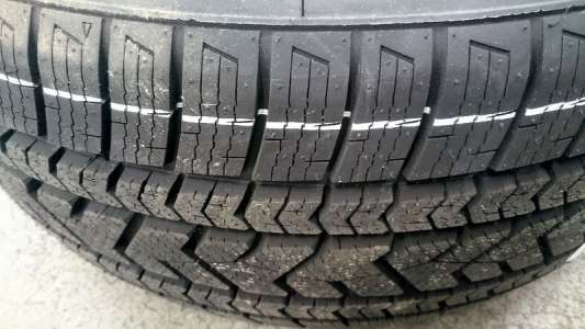 Tourador Winter Pro TSU1 275/45 R21 110W