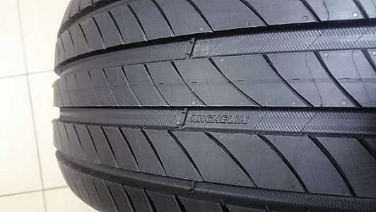 Michelin Primacy 4 235/55 R19 105W