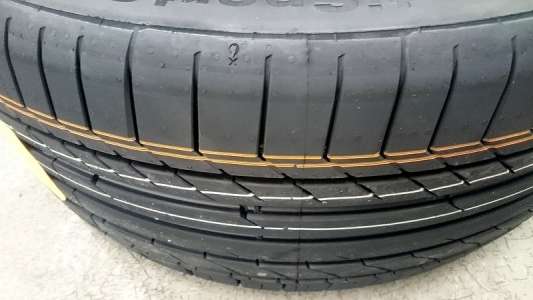 Continental ContiSportContact 5 ContiSilent 295/40 R22 112Y