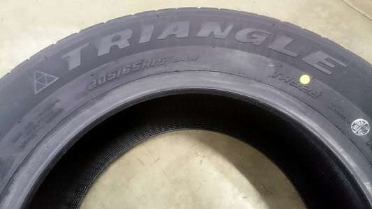 Triangle TR928 185/60 R14 82H