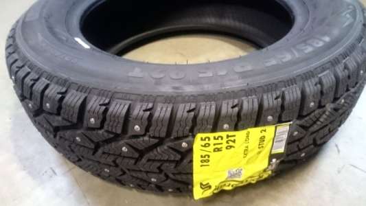 Kormoran Stud 2 205/60 R16 96T