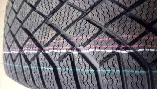 Continental ContiVikingContact 7 165/60 R15 81T