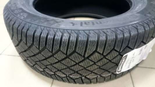 Continental ContiVikingContact 7 275/45 R21 110H