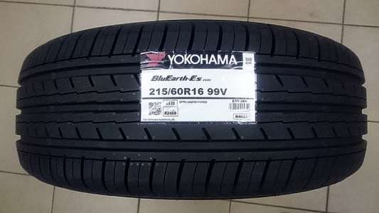 Yokohama BluEarth-Es32 225/45 R17 94V