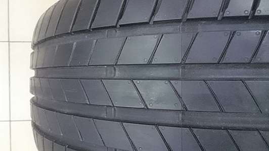 Bridgestone Turanza T005 215/55 R16 97H