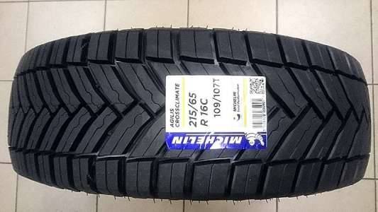 Michelin Agilis CrossClimate 205/65 R16C 107/105T