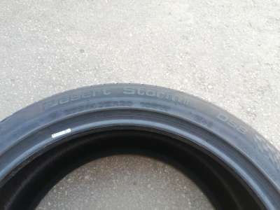 Delinte DS8 275/40 R20 106W