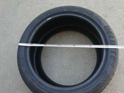 Delinte DS8 275/40 R20 106W