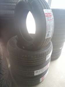 Kumho Ecsta HS52 225/65 R17 102V