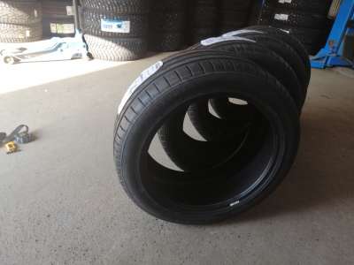 Nokian Tyres Nordman SZ2 235/45 R17 97W