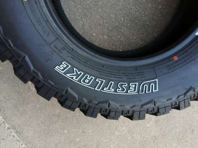 Westlake SL366 245/75 R16C 120/116Q