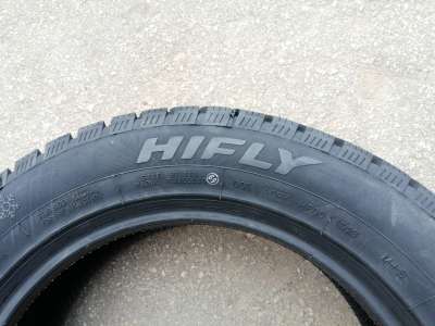 Hifly Win-turi 215 215/60 R17 96H