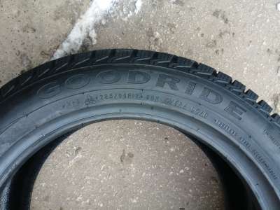 Westlake Z506 IceMaster Spike 225/50 R17 98H