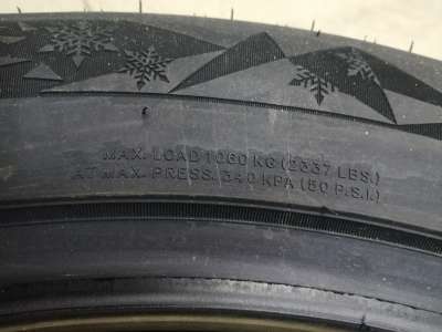 Tracmax X-Privilo S500 275/45 R21 110T