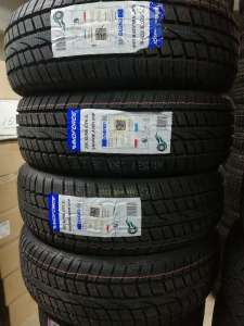 Windforce Snowblazer UHP 235/60 R18 107H