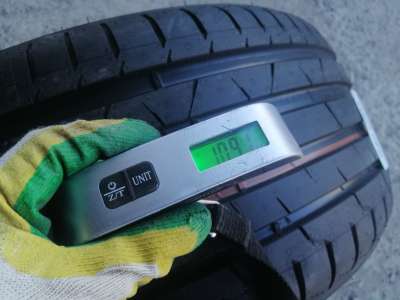 Ikon Tyres (Nokian) Autograph Ultra 2 235/40 R19 96Y