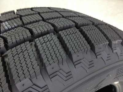 Maxxis SP-03 Premitra Ice 195/55 R16 87T