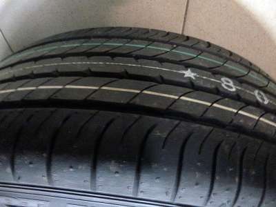 Dunlop Sport Maxx 235/40 R17 94Y