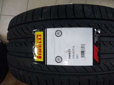 Pirelli Powergy 235/45 R17 97Y