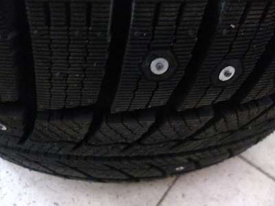 Landsail Ice Star IS33 235/70 R16 106T