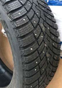 Pirelli Scorpion Ice Zero 2 245/40 R18 97H