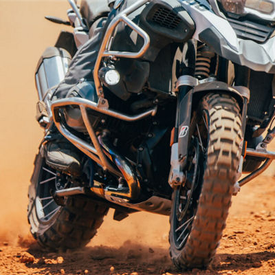 Bridgestone-AX41-Battlax-AdventureCross-2