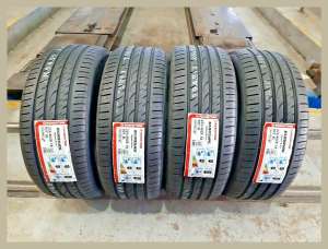 Roadstone Eurovis Sport 4 225/40 R18 92Y