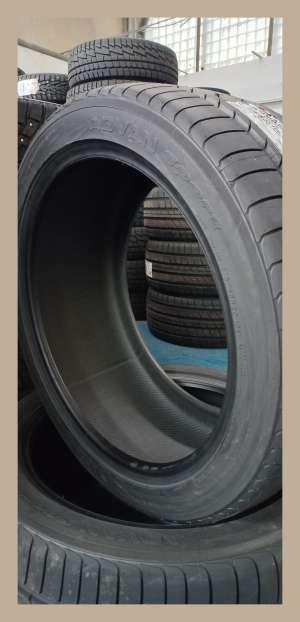 Yokohama Advan Sport V103B 275/40 R20 106Y