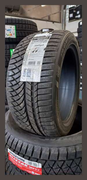 Kumho WP72 275/40 R18 103V