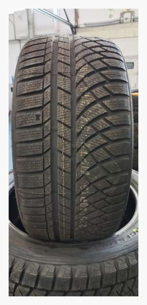 Kumho WP72 275/40 R18 103V