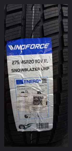 Windforce Snowblazer UHP 275/45 R20 110V