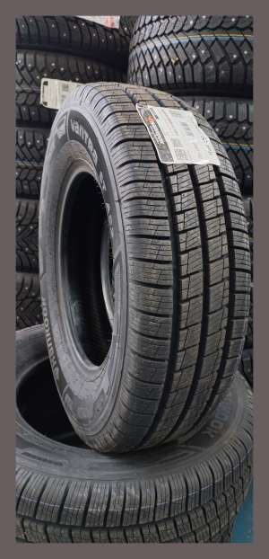 Hankook Vantra ST AS2 RA30 215/75 R16C 113/111R