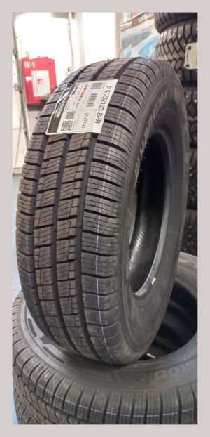 Hankook Vantra ST AS2 RA30 215/75 R16C 113/111R