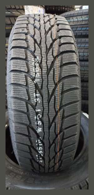 Kumho WinterCraft Ice WS51 SUV 215/65 R16 102T