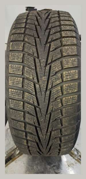 Hankook Winter i*Cept X RW10 255/50 R20 105T