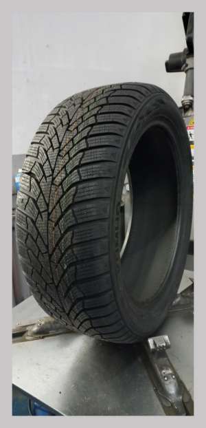 Kumho WP52 205/45 R16 87H