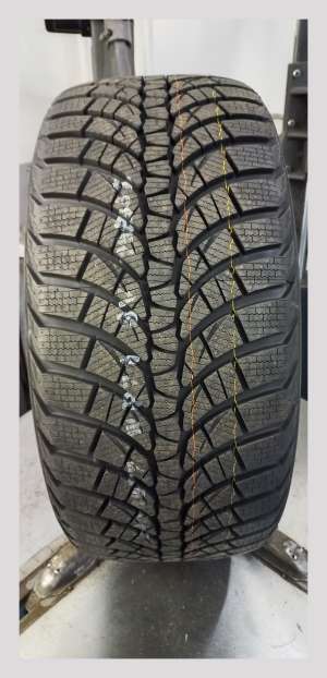 Kumho Wintercraft WP71 245/40 R17 95V