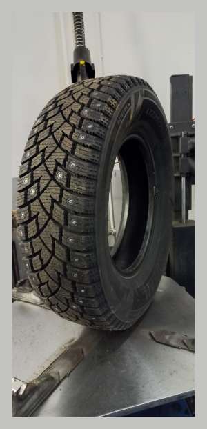 Landsail Ice Star IS37 225/75 R16C 115/112Q