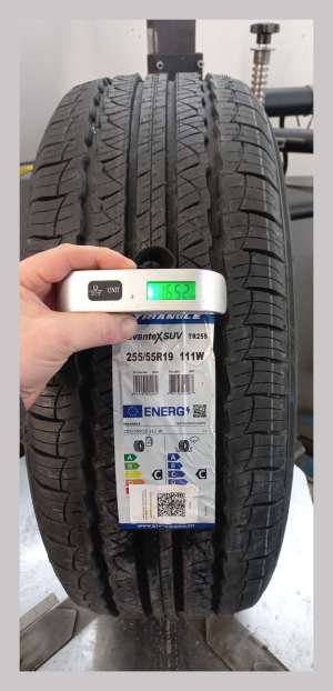 Triangle TR259 SUV 255/55 R19 111W