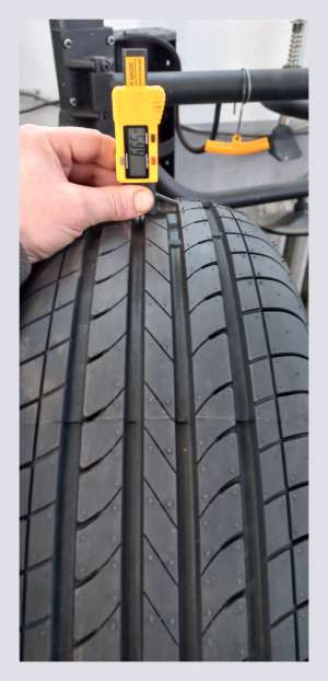 LingLong Green-Max HP010 205/60 R16 92V