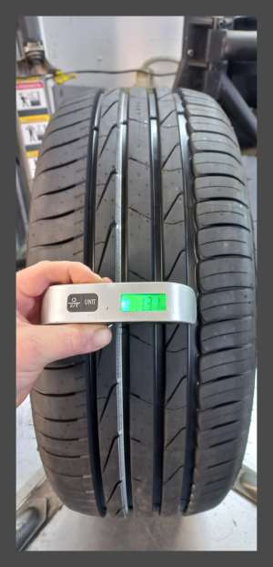 Ikon Tyres (Nokian) Autograph Aqua 3 225/50 R17 98W