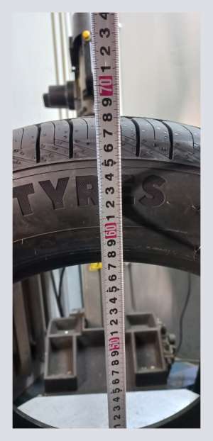 Ikon Tyres (Nokian) Autograph Aqua 3 SUV 235/55 R17 103V