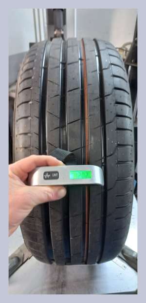 Ikon Tyres (Nokian) Autograph Ultra 2 235/55 R17 103Y